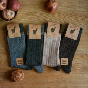 GoWith 2 Pairs Unisex Alpaca Wool Socks | Thermal Winter Socks | Knit Warm Socks | Gift for Him | Gift for Her | Christmas Gift | Model:3096