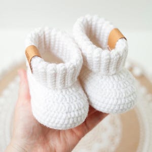 PATTERN Crochet baby booties